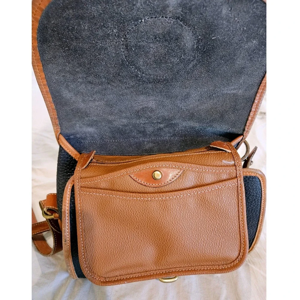 Dooney & Bourke Vintage All Weather Leather Crossbody Bag Black Tan Duck Logo